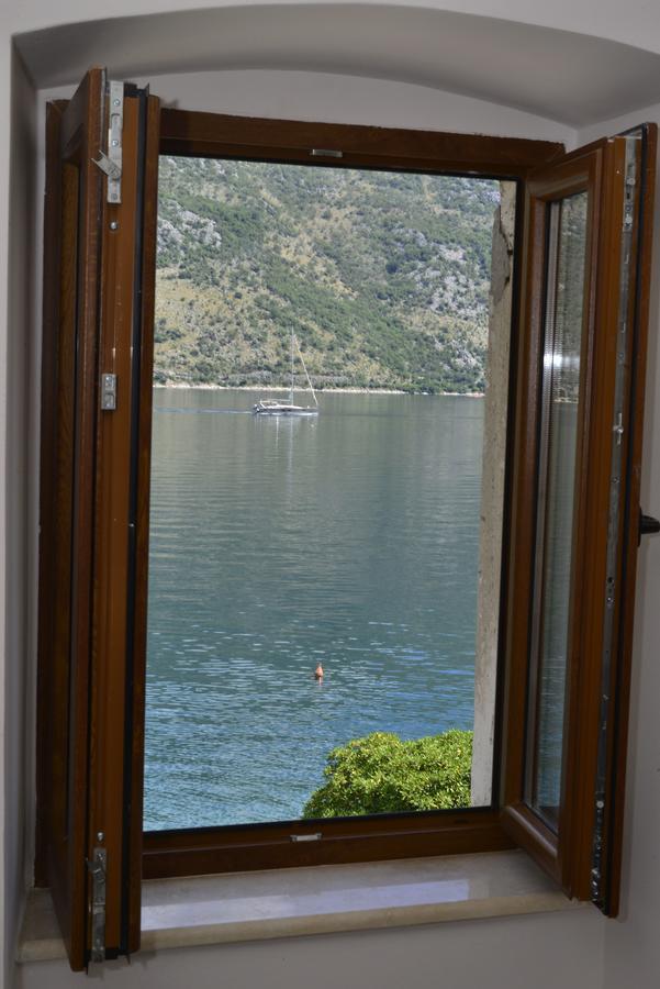 A Hundred Olive Trees Apartments Kotor Exteriör bild
