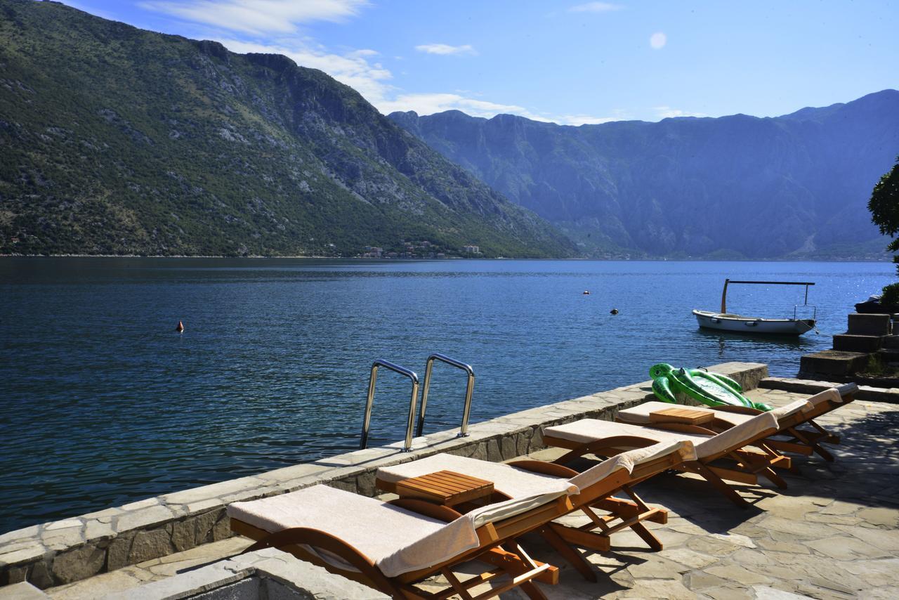 A Hundred Olive Trees Apartments Kotor Exteriör bild