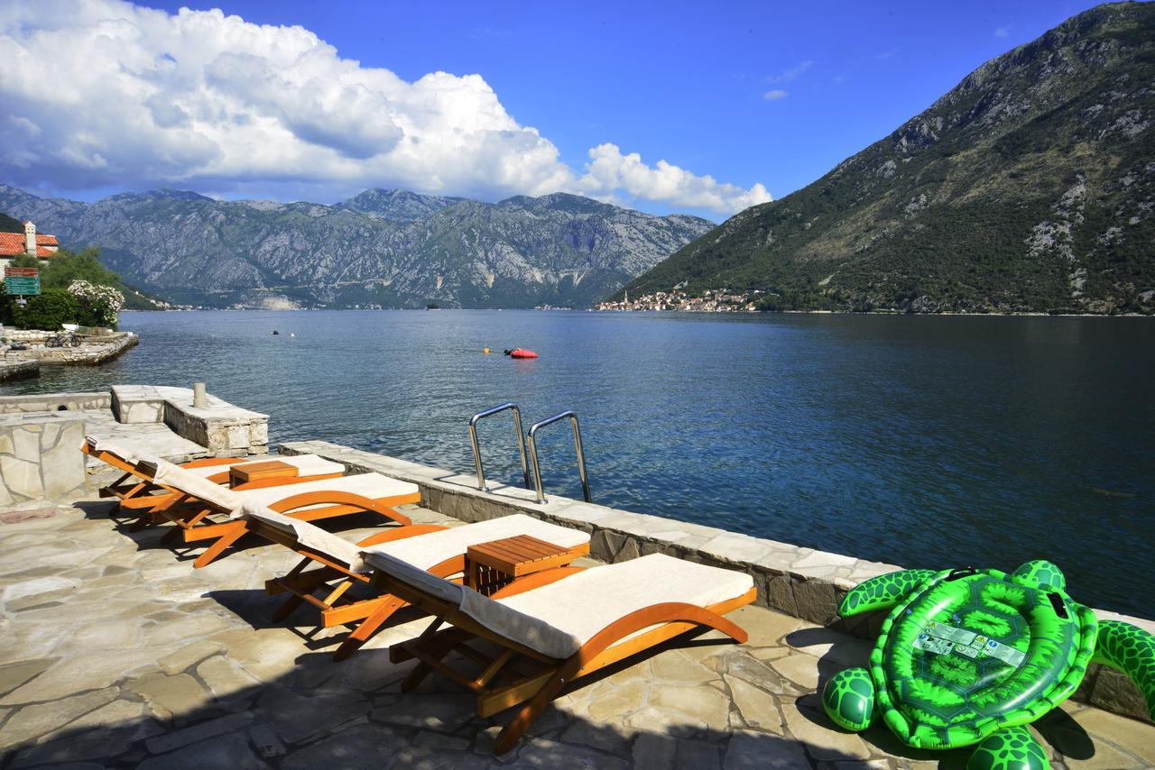 A Hundred Olive Trees Apartments Kotor Exteriör bild